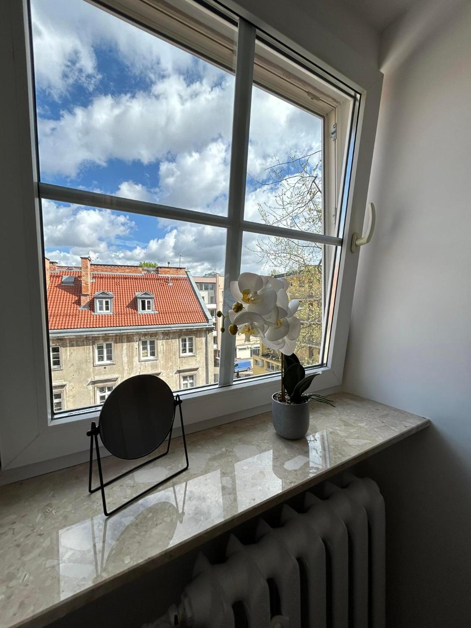 Old Tenement Apartment Warsaw Luaran gambar
